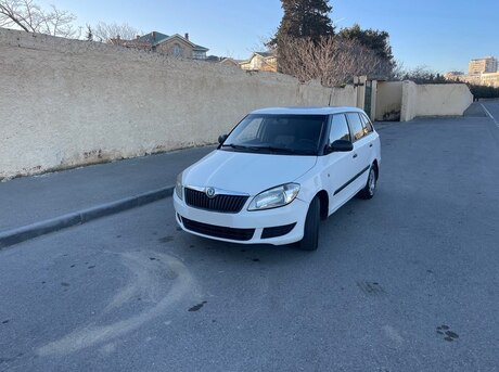 Skoda Fabia 2011