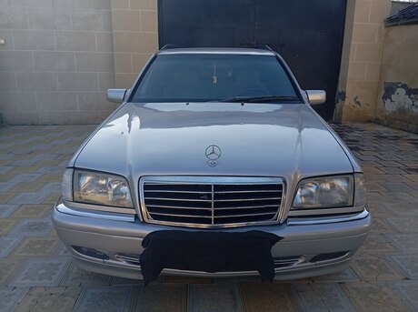 Mercedes C 220 d 2000