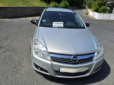 Opel Astra 2006