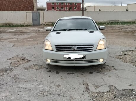 Nissan Teana 2003
