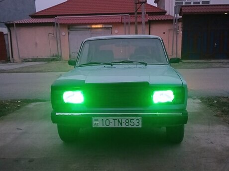 LADA (VAZ) 2107 2000