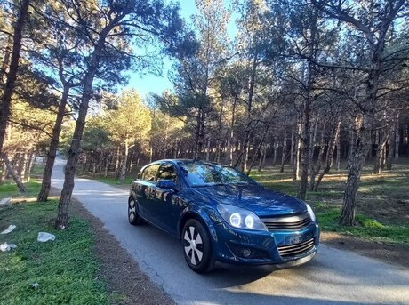Opel Astra 2008