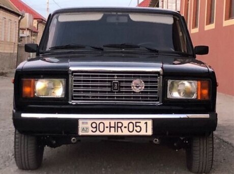 LADA (VAZ) 2107 2010