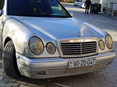 Mercedes E 240 1998