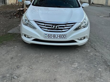 Hyundai Sonata 2010