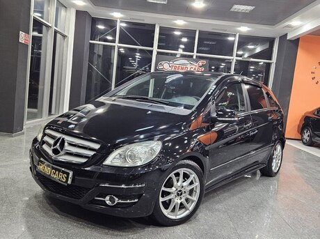 Mercedes B 170