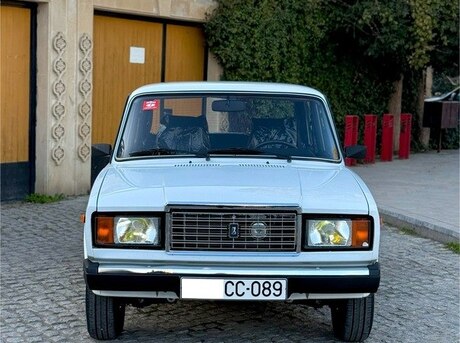 LADA (VAZ) 2107 2011