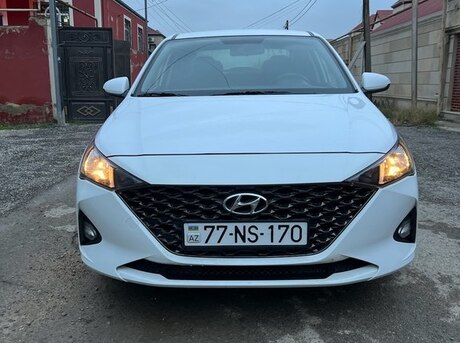 Hyundai Accent 2021
