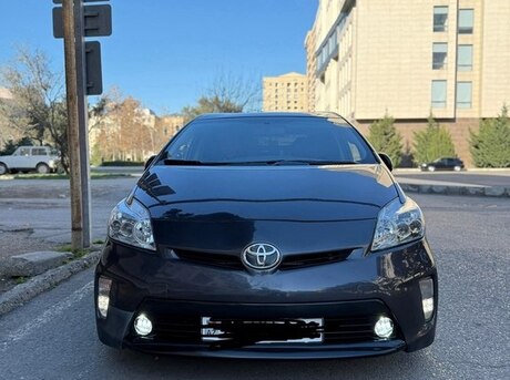 Toyota Prius 2013