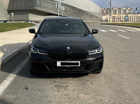 BMW 530e