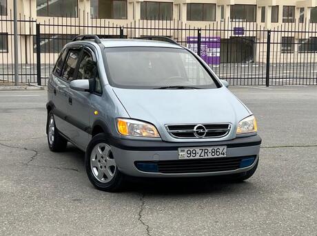 Opel Zafira 2000