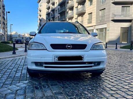 Opel Astra 1998