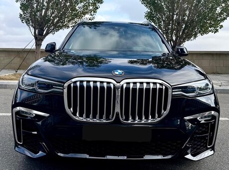 BMW X7 2020