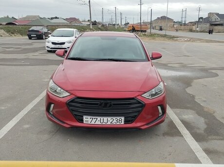 Hyundai Elantra 2015