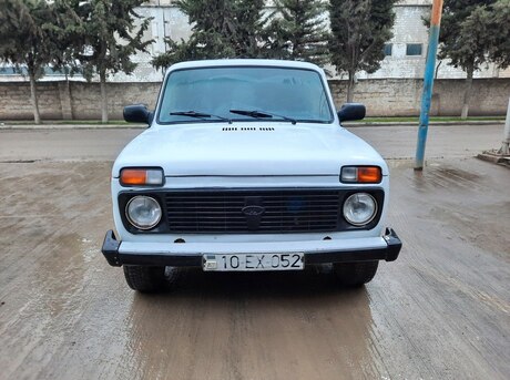LADA (VAZ) Niva 1987
