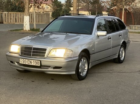 Mercedes C 220 d 2000