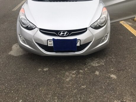 Hyundai Elantra 2013