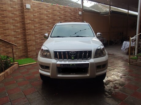 Toyota Land Cruiser Prado