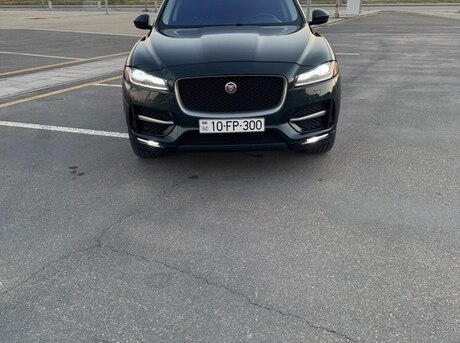 Jaguar F-Pace 2016