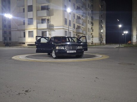 Mercedes C 200 1995