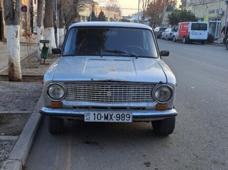 LADA (VAZ) 21011 1980