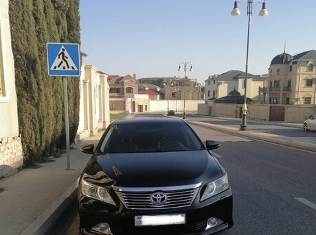 Toyota Camry 2013