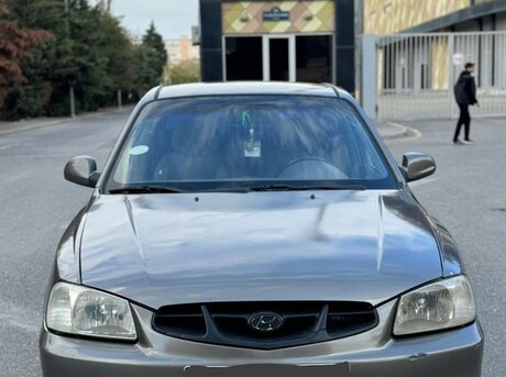 Hyundai Accent 2002