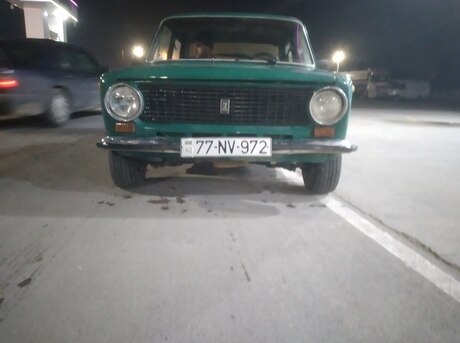 LADA (VAZ) 21011 1983
