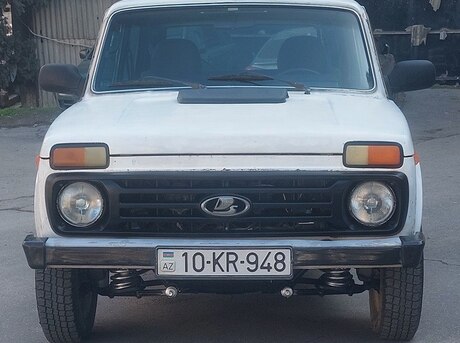 LADA (VAZ) Niva 2002