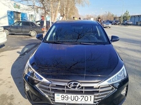 Hyundai Elantra 2019