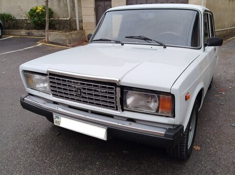 LADA (VAZ) 2107 2005