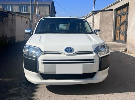 Toyota  2019