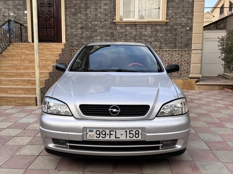 Opel Astra 2002