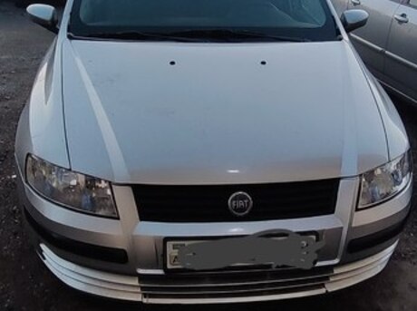 Fiat  2004