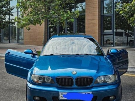 BMW 330 2004