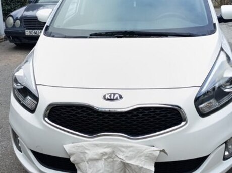 Kia Carens 2015