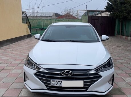 Hyundai Avante 2020