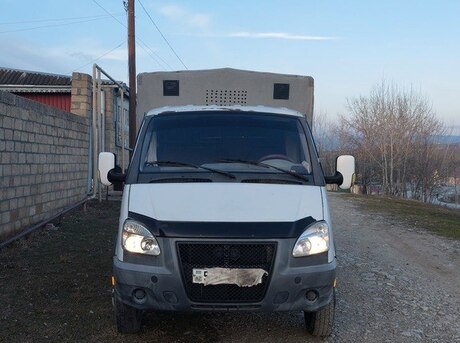 GAZ 330200 2008