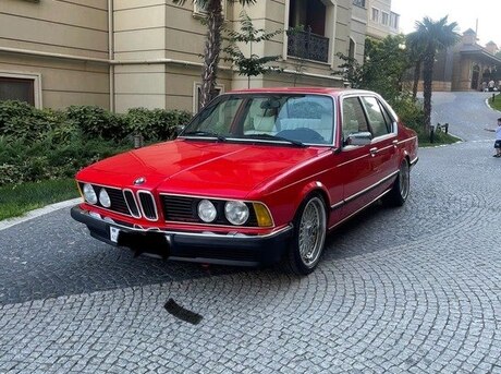 BMW 732