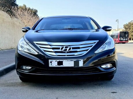 Hyundai Sonata 2011