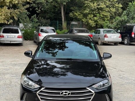 Hyundai Elantra 2016