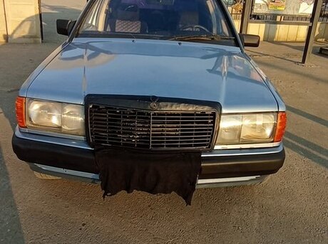 Mercedes 190 1991