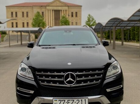 Mercedes ML 300 4MATIC 2014