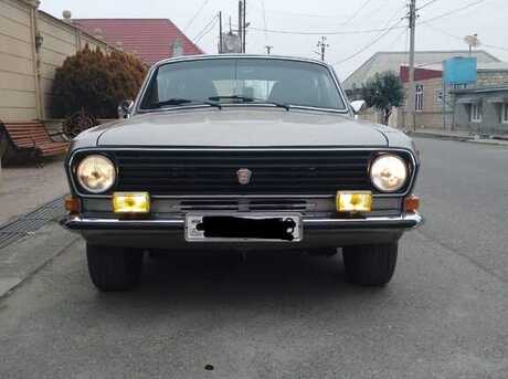 GAZ 24-10 1990