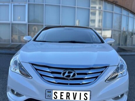 Hyundai Sonata 2010