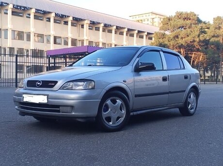 Opel Astra 1998