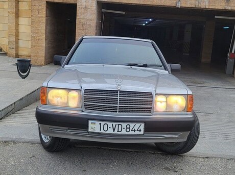 Mercedes 190 1992