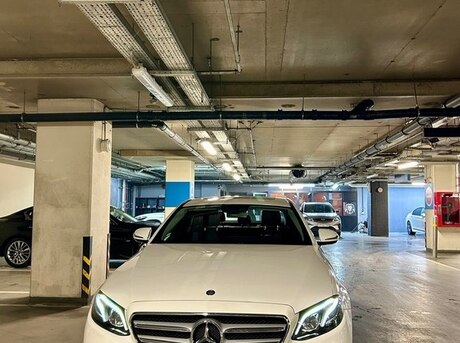 Mercedes E 220 d 2016