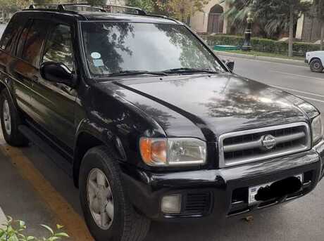 Nissan Pathfinder 1999