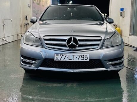 Mercedes C 250